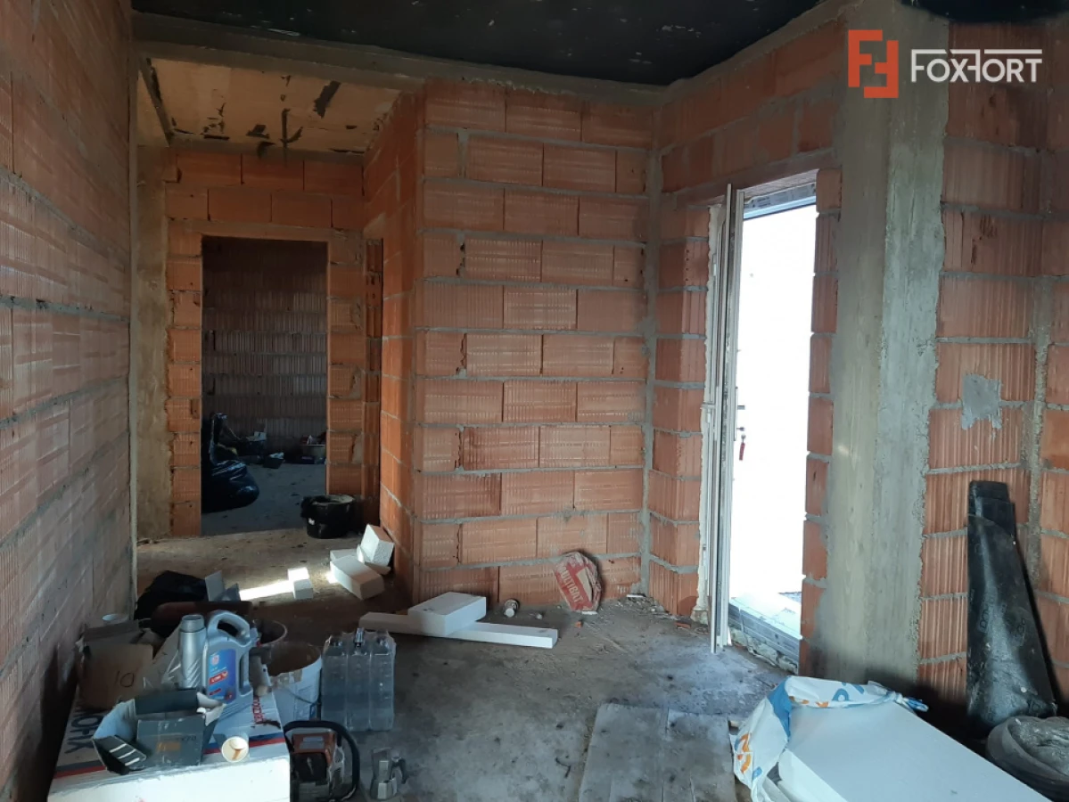 Casa individuala cu 4 camere si teren de 503 mp - zona Mosnita Noua - 4