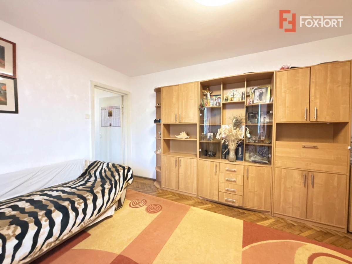 Apartament cu 3 camere de vanzare in Timisoara, zona Gheorghe Lazar - 2