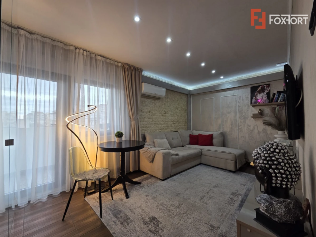 Garsoniera moderna cu balcon de vanzare 32 mp utili | Banu maracine Arad - 5