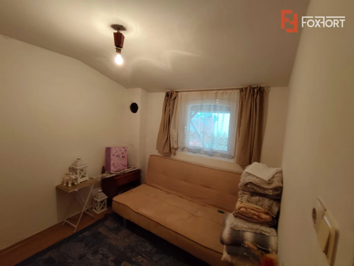 Casa de vanzare in Grabat, com. Lenauheim, jud. Timis - 8