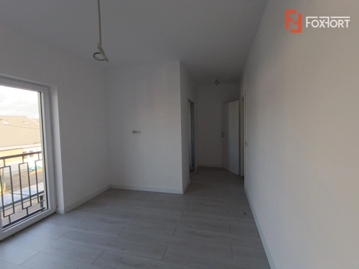 Duplex 4 camere si teren de 250 mp Chisoda - 10