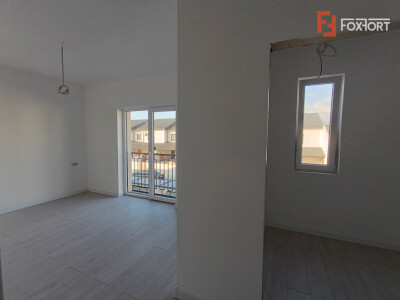 Duplex 4 camere si teren de 250 mp Chisoda