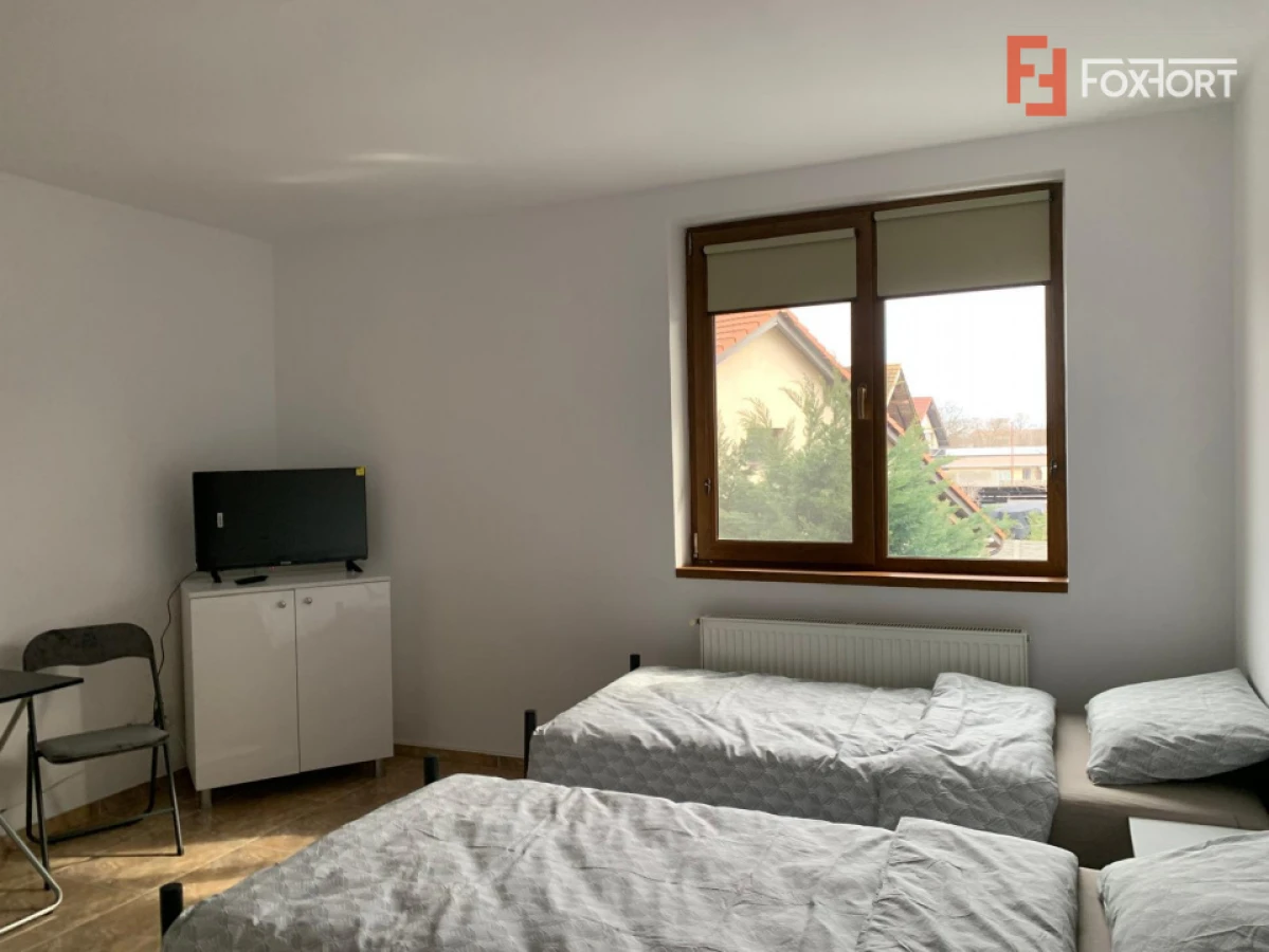 Casa individuala cu 16 camere de inchiriat, zona Sag - 4