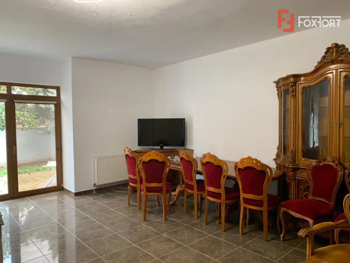 Casa individuala cu 16 camere de inchiriat, zona Sag - 1