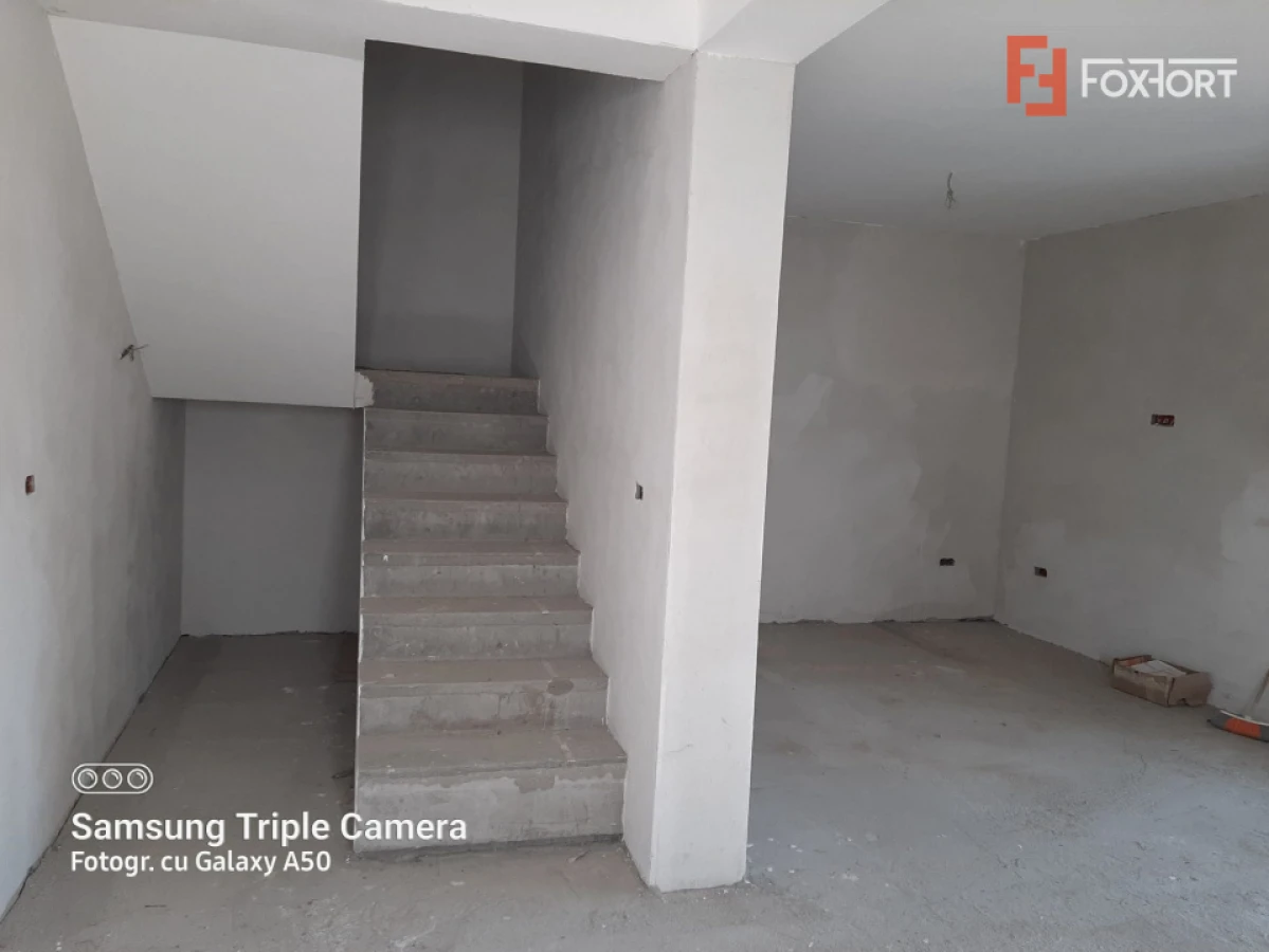 Duplex cu 4 camere de vanzare in localitatea Timisoara, zona Plopi - 8