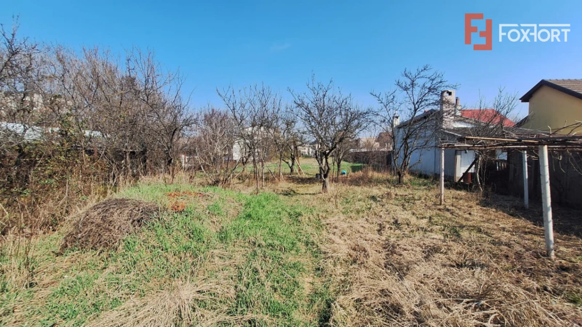 Teren intravilan cu potential dublu - rezidential sau business - 1