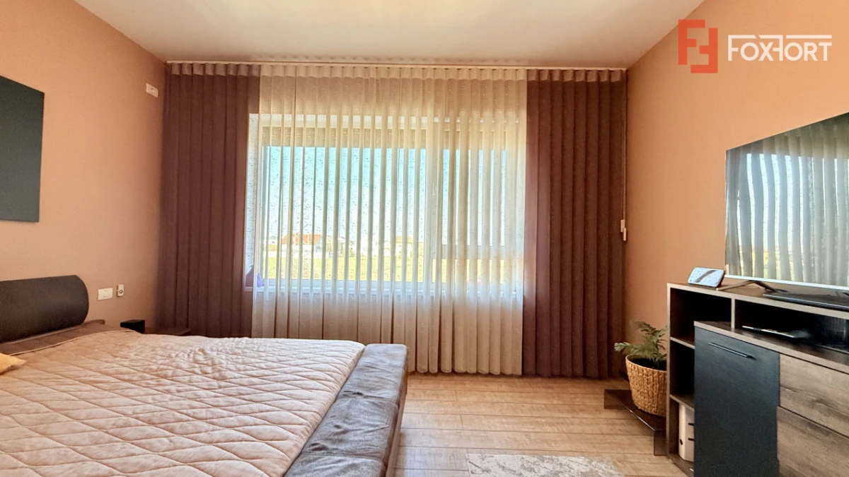 Duplex de vanzare, 3 camere + garaj - toate utilitatile - Dumbravita - 7