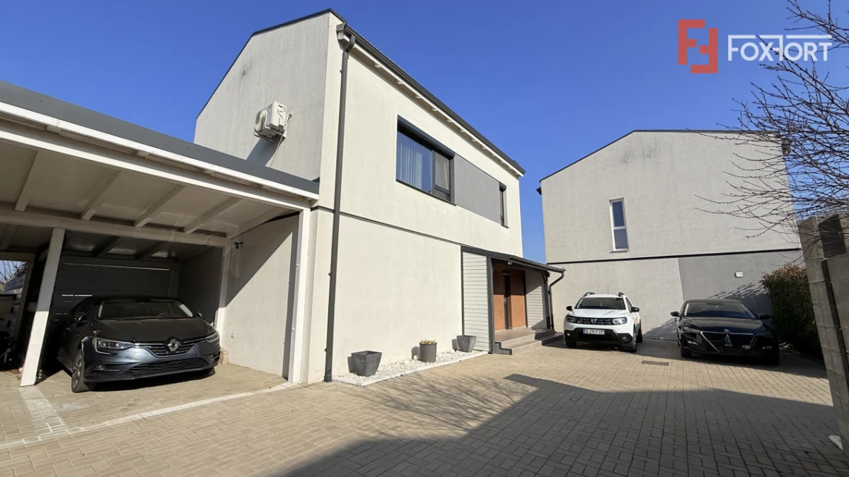 Duplex de vanzare, 3 camere + garaj - toate utilitatile - Dumbravita - 1