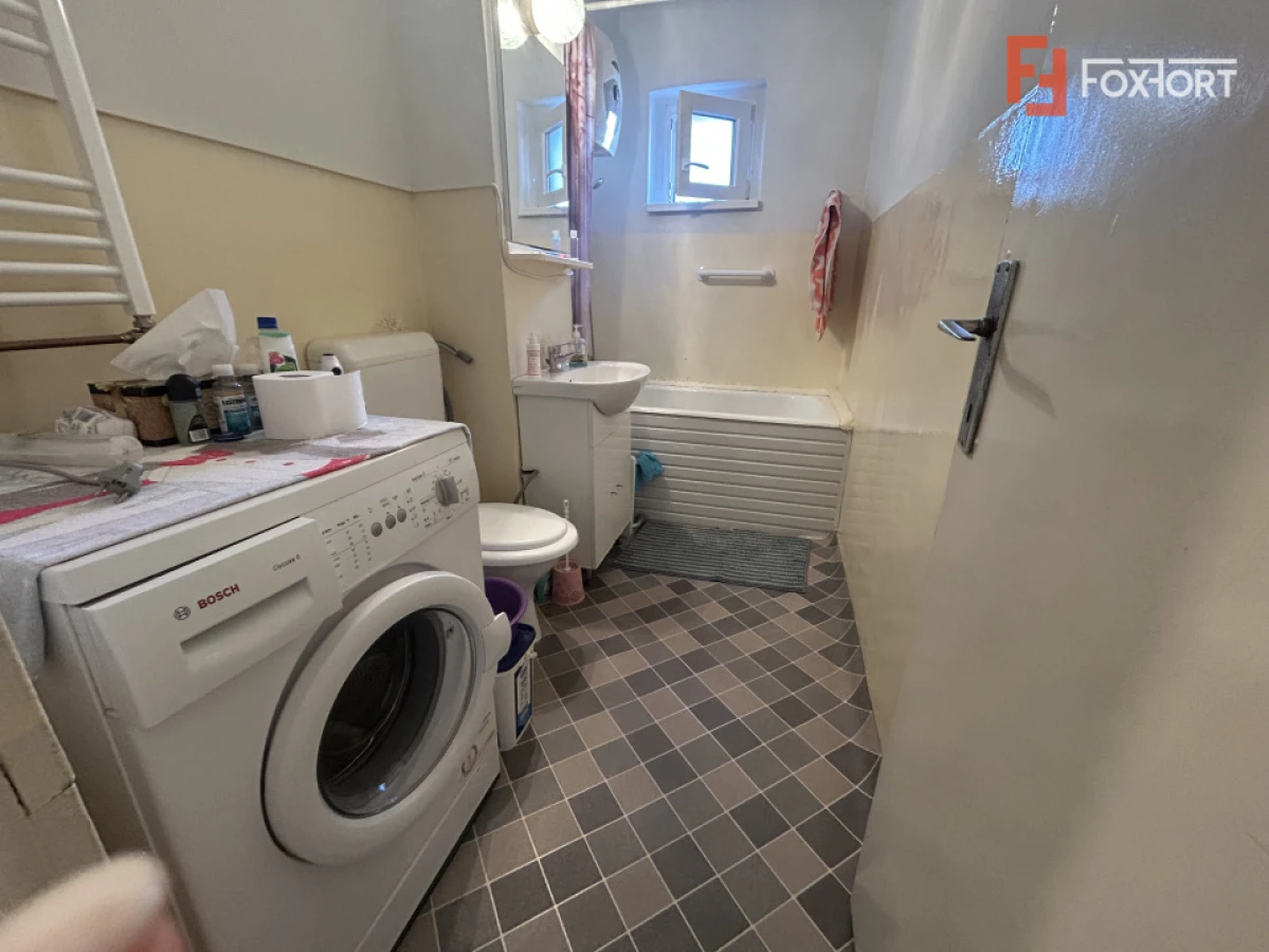 Apartament cu 3 camere de vanzare - Girocului - 7