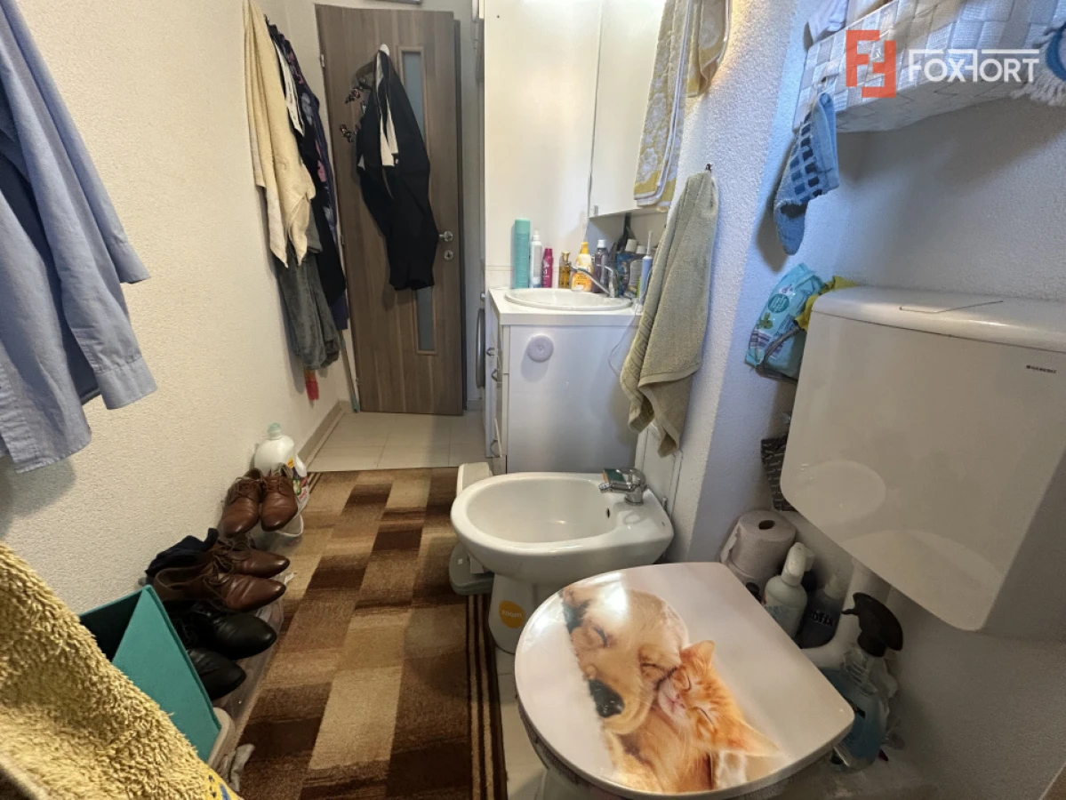 Apartament de vanzare cu 3 camere, la parter - zona Sag - 7