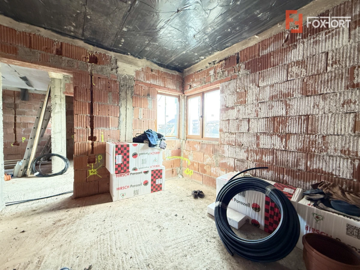 Duplex cu 5 camere de vanzare in localitatea Sacalaz, zona Centrala - 10