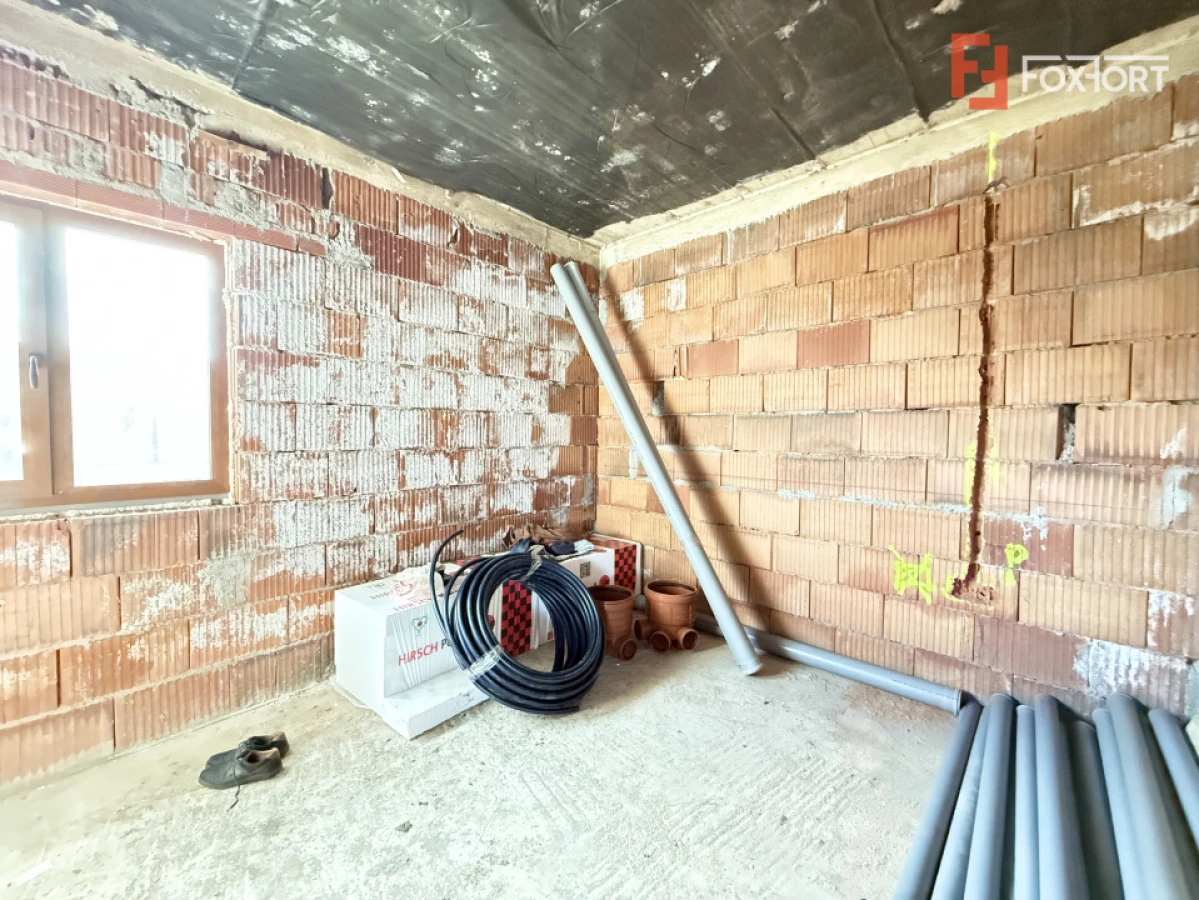 Duplex cu 5 camere de vanzare in localitatea Sacalaz, zona Centrala - 9