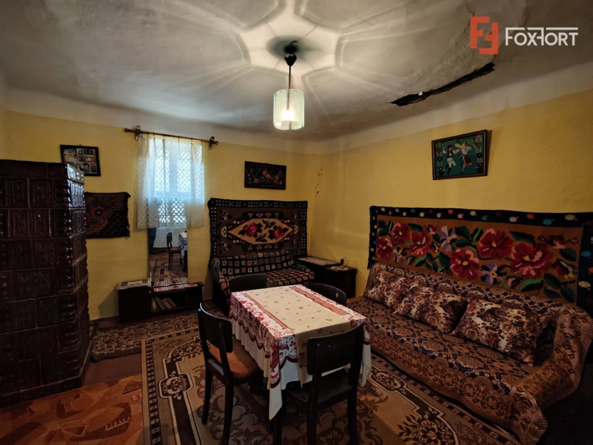 Casa cu 3 camere de vanzare in Jimbolia, teren pe colt - 4