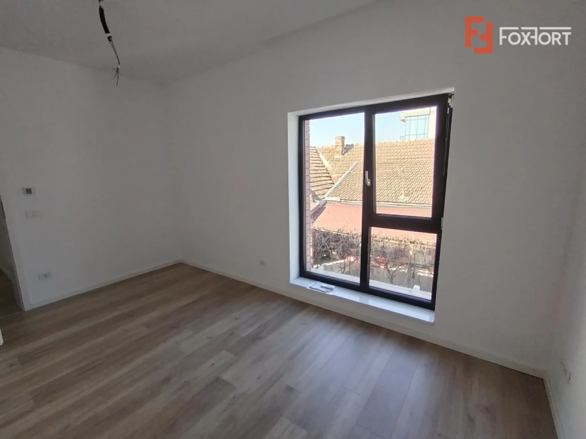 Casa individuala cu 3 camere de vanzare in zona Buziasului - 10