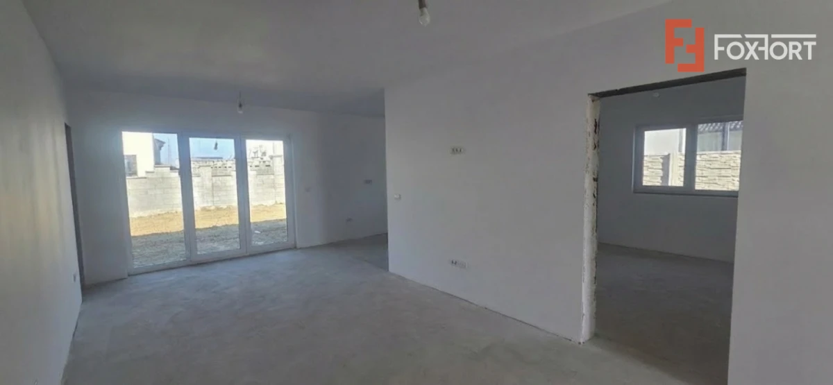 Duplex plan parter, despartit prin camera tehnica - Mosnita Noua - 5