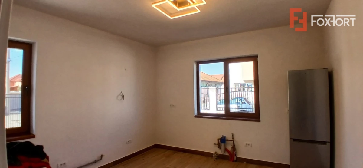Duplex cu 5 camere si teren de 300 mp in Dumbravita la cheie - 7