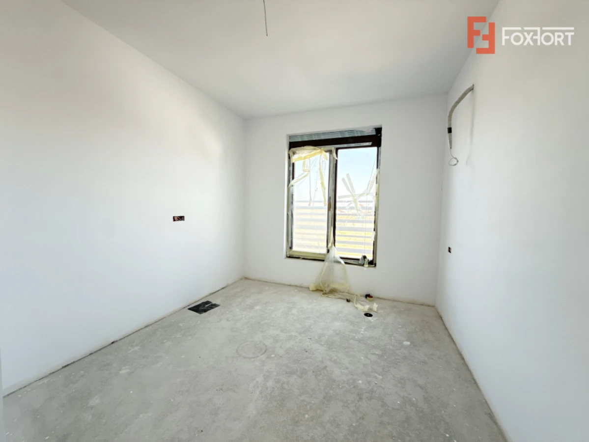 Duplex 4 camere situat la drum asfaltat, in Sacalaz - 7