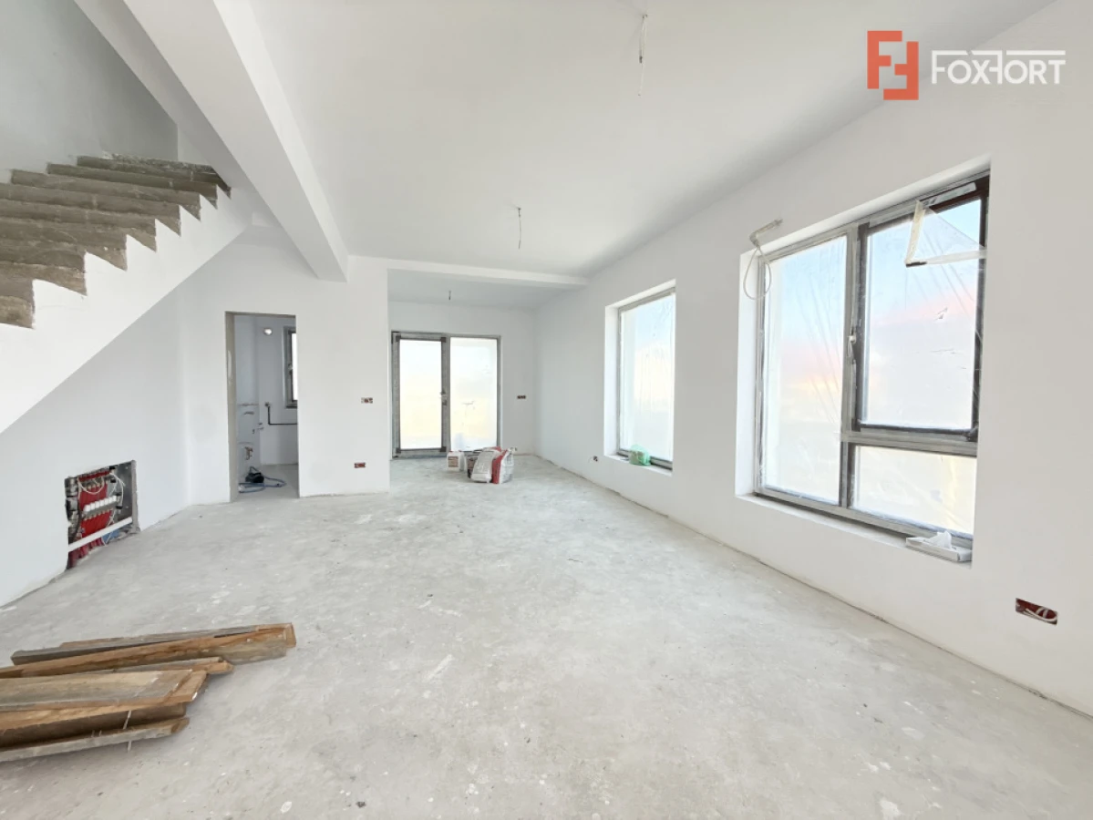 Duplex 4 camere situat la drum asfaltat, in Sacalaz - 4