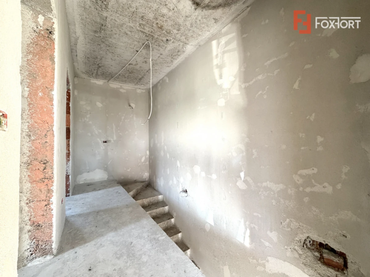 Duplex deosebit cu 4 camere si carport, perete dublu, in Dumbravita - 5