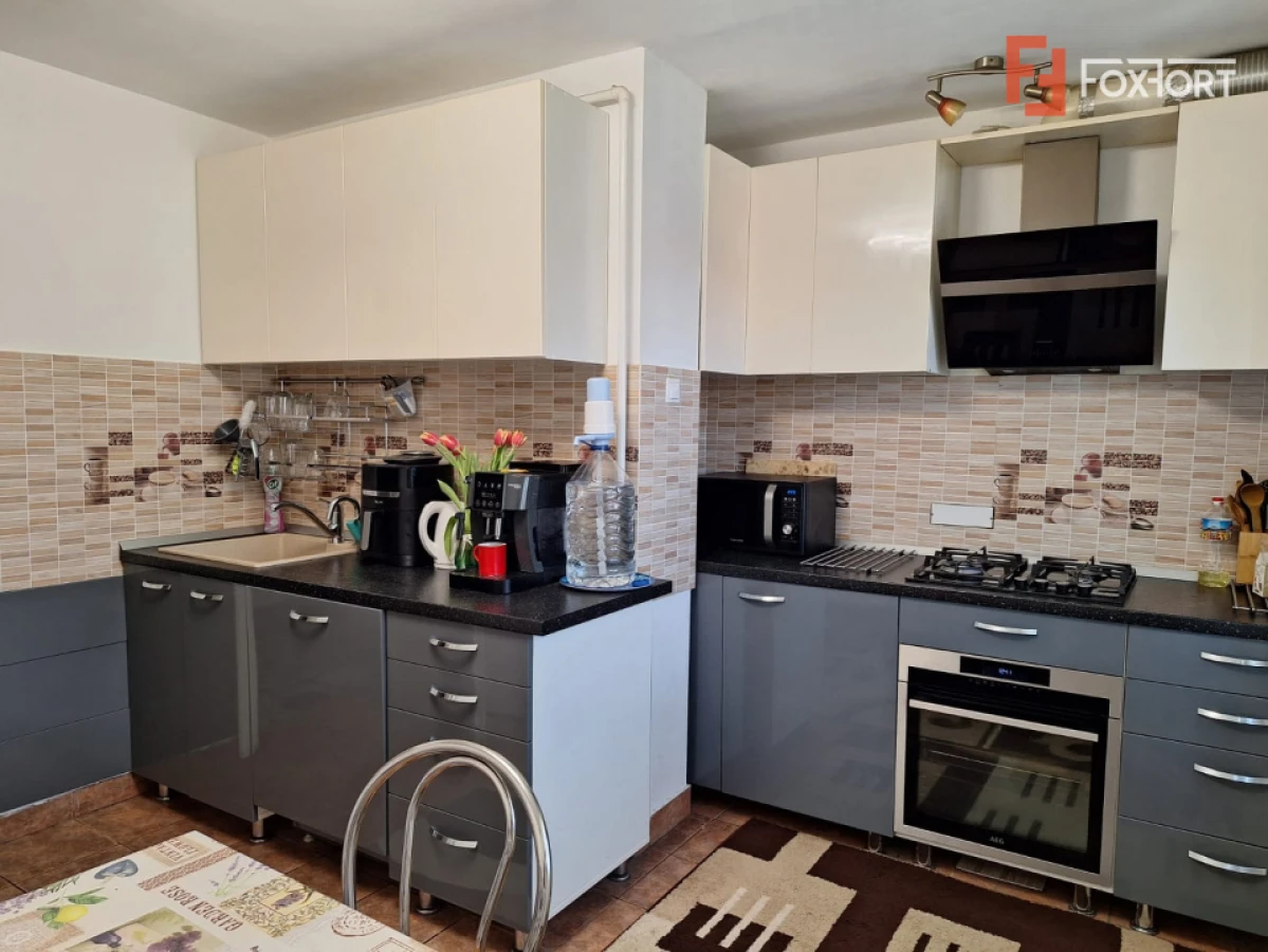 Apartament spatios cu 4 camere, 2 locuri de parcare – zona Iulius Mall - 9