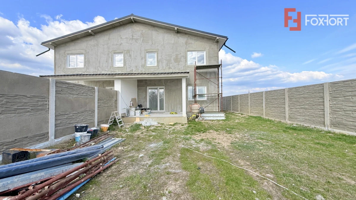 Duplex de vanzare, 4 camere cu toate utilitatile - Mosnita Noua - 1