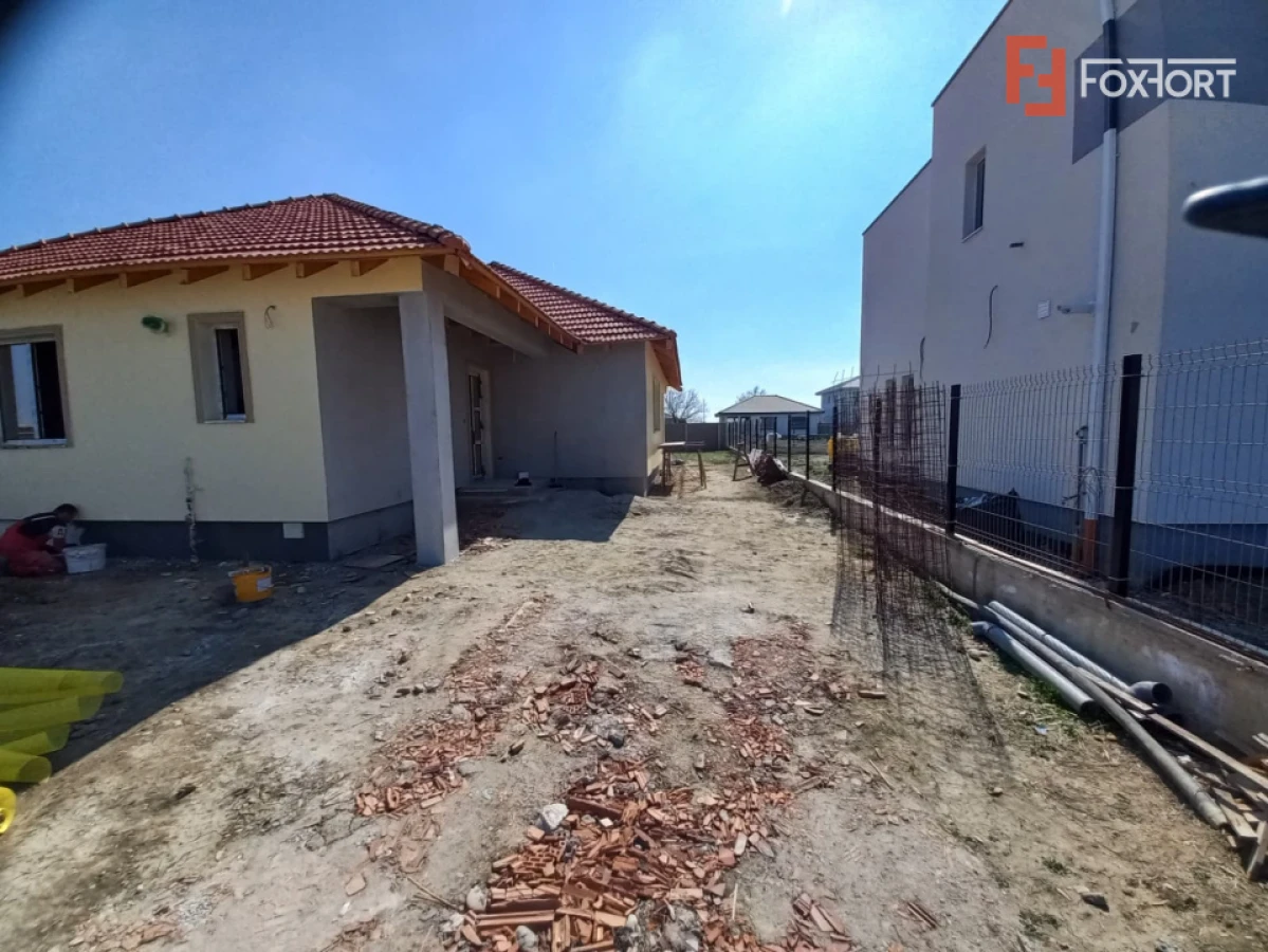 Casa individuala noua – Ghiroda – spatiu generos si confort modern - 3