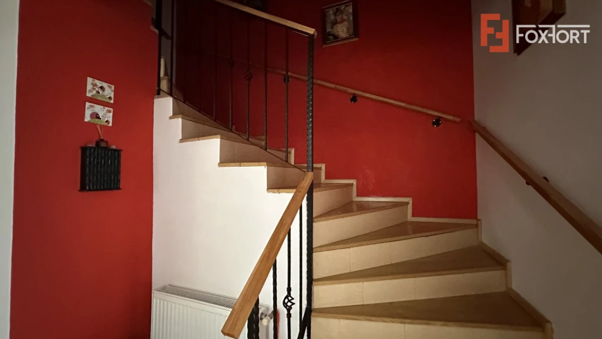 Duplex cu 5 camere de vanzare in localitatea Mosnita Noua - 8