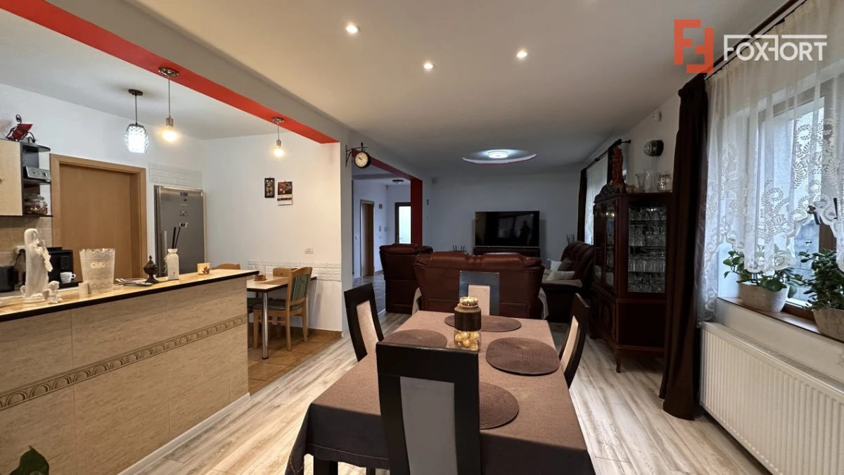 Duplex cu 5 camere de vanzare in localitatea Mosnita Noua - 5