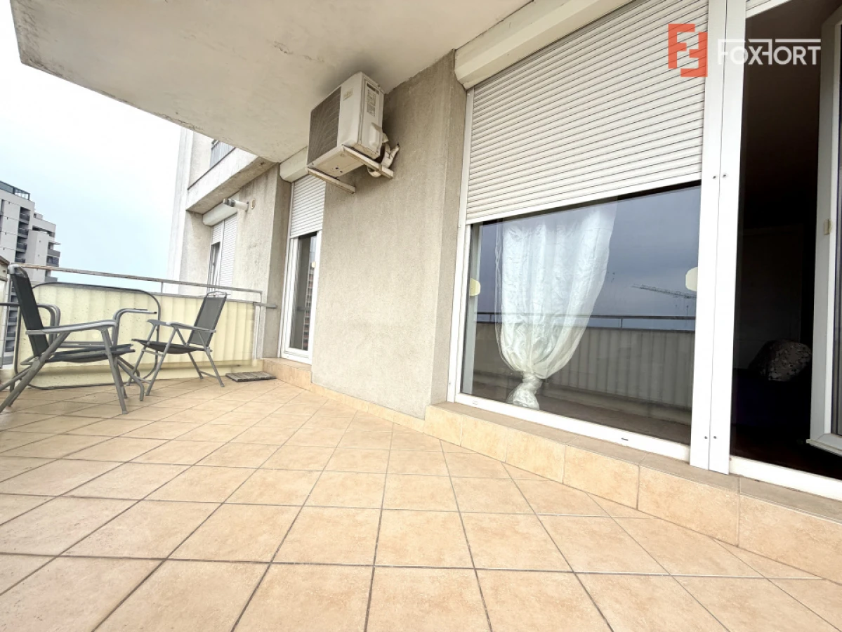 Apartament cu 2 camere mobilat si balcon generos - zona Aradului - 10