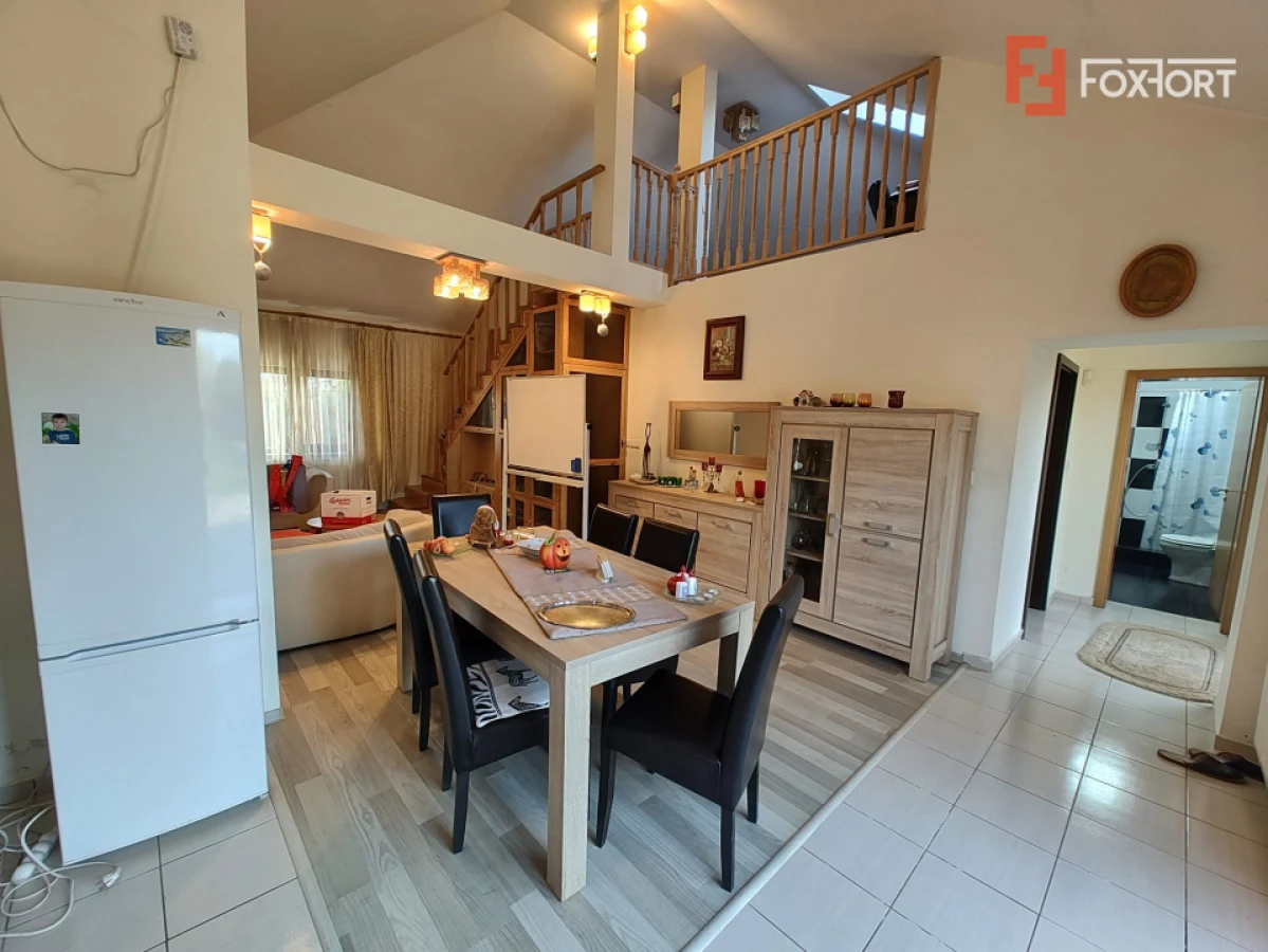 Casa deosebita in Sacalaz - vatra satului la 15 minute de Timisoara - 1