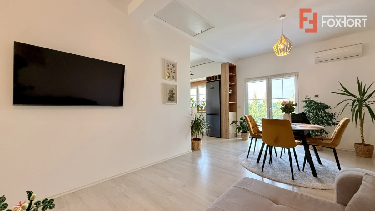 Duplex de vanzare, 3 camere + 2 bai - mobilat si utilat - Mosnita Noua - 6