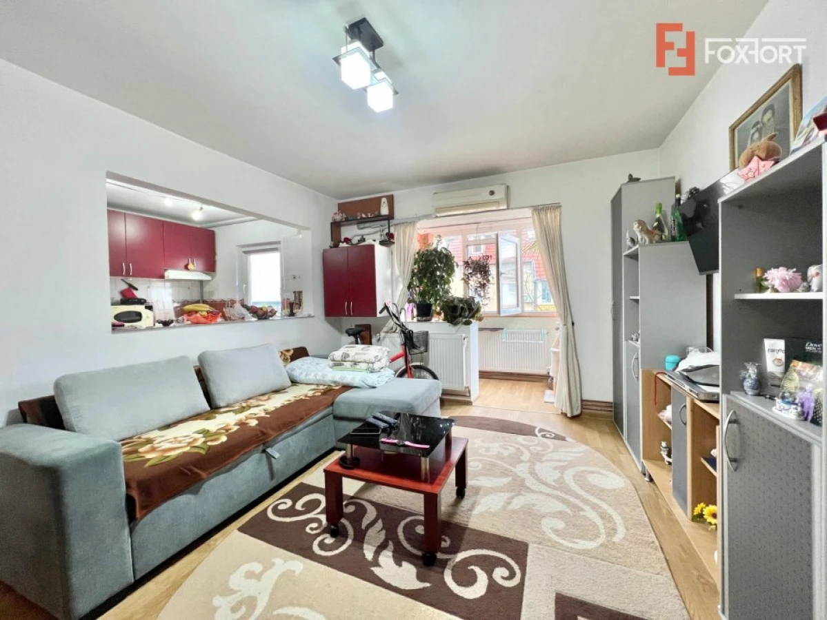 Apartament 2 camere de vanzare, zona Buziasului - 2