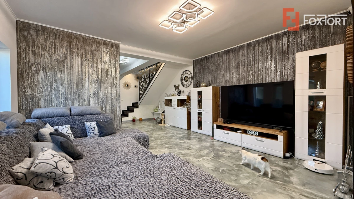 Duplex deosebit de vanzare, 4 camere, zona linistita - Mosnita Veche - 4