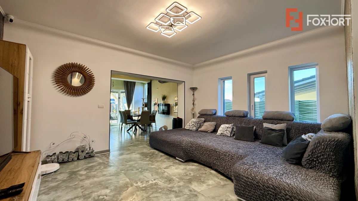 Duplex deosebit de vanzare, 4 camere, zona linistita - Mosnita Veche - 3