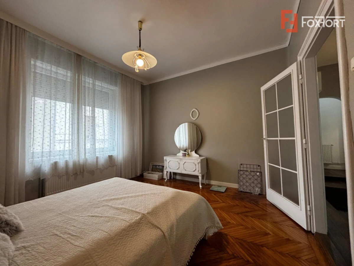 194 mp apartament de lux + 195 mp curte individuala, zona Centrala, Arad - 3