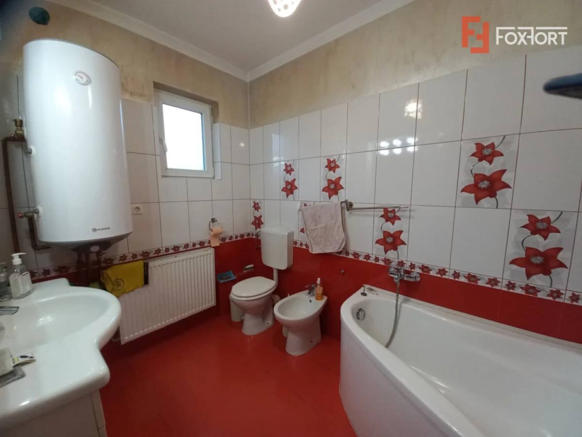 Casa individuala in Timisoara | 2 corpuri | Ideala locuinta + investitie - 8