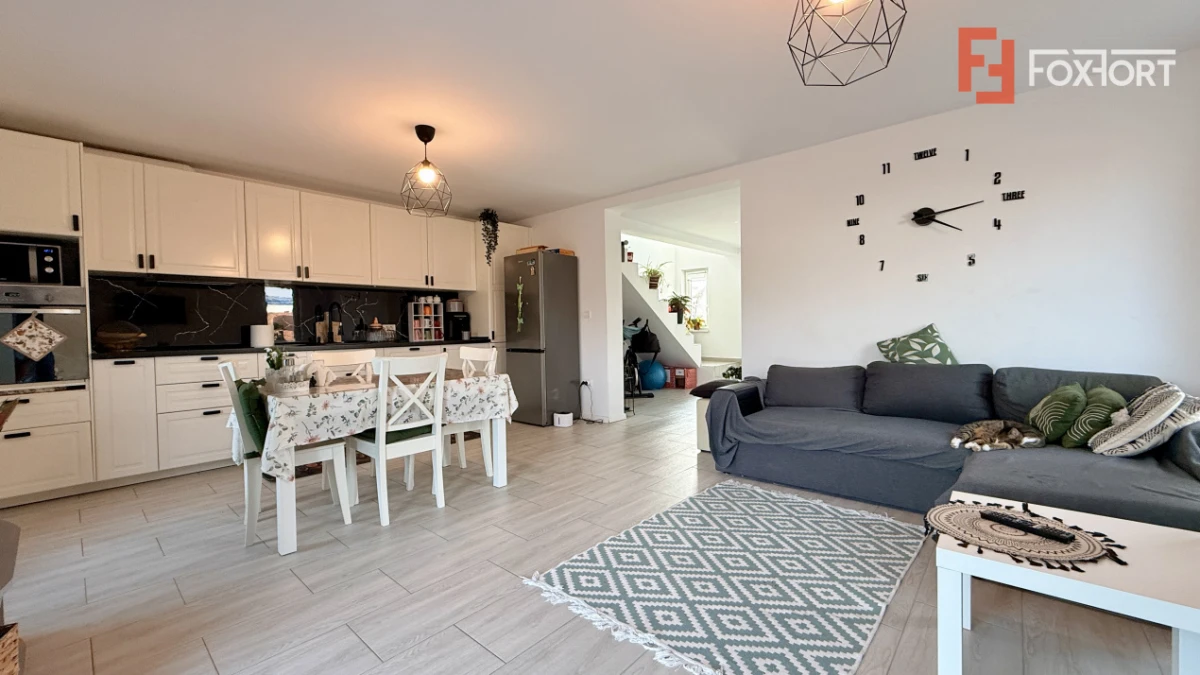 Duplex de vanzare in Sacalaz, 4 camere + 2 bai si toate utilitatile - 3