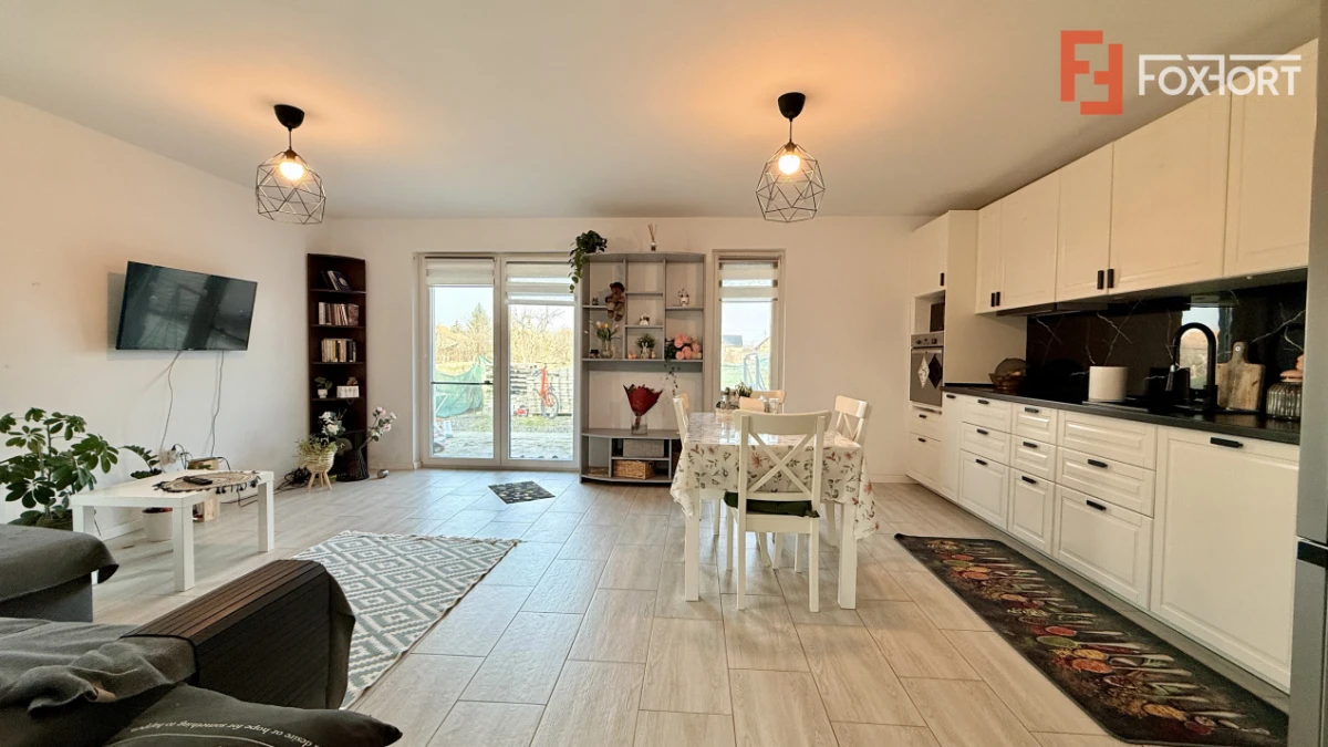 Duplex de vanzare in Sacalaz, 4 camere + 2 bai si toate utilitatile - 2