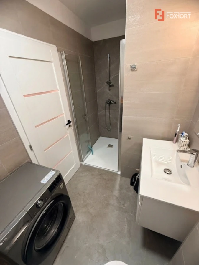 Apartament cu 3 camere, tip penthouse, zona Badea Cartan - 8