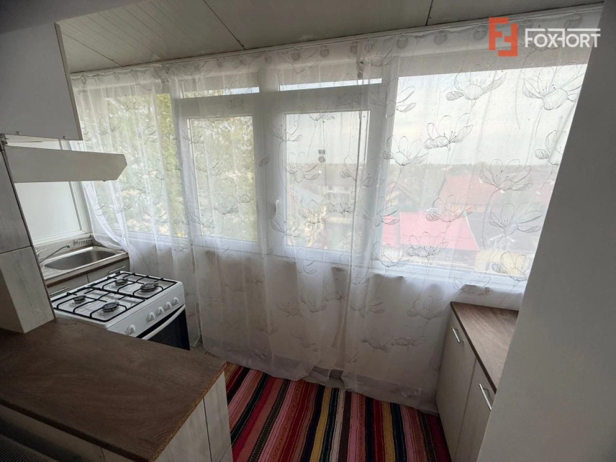 Apartament cu 2 camere si balcon de 4 mp, zona Buziasului - 4
