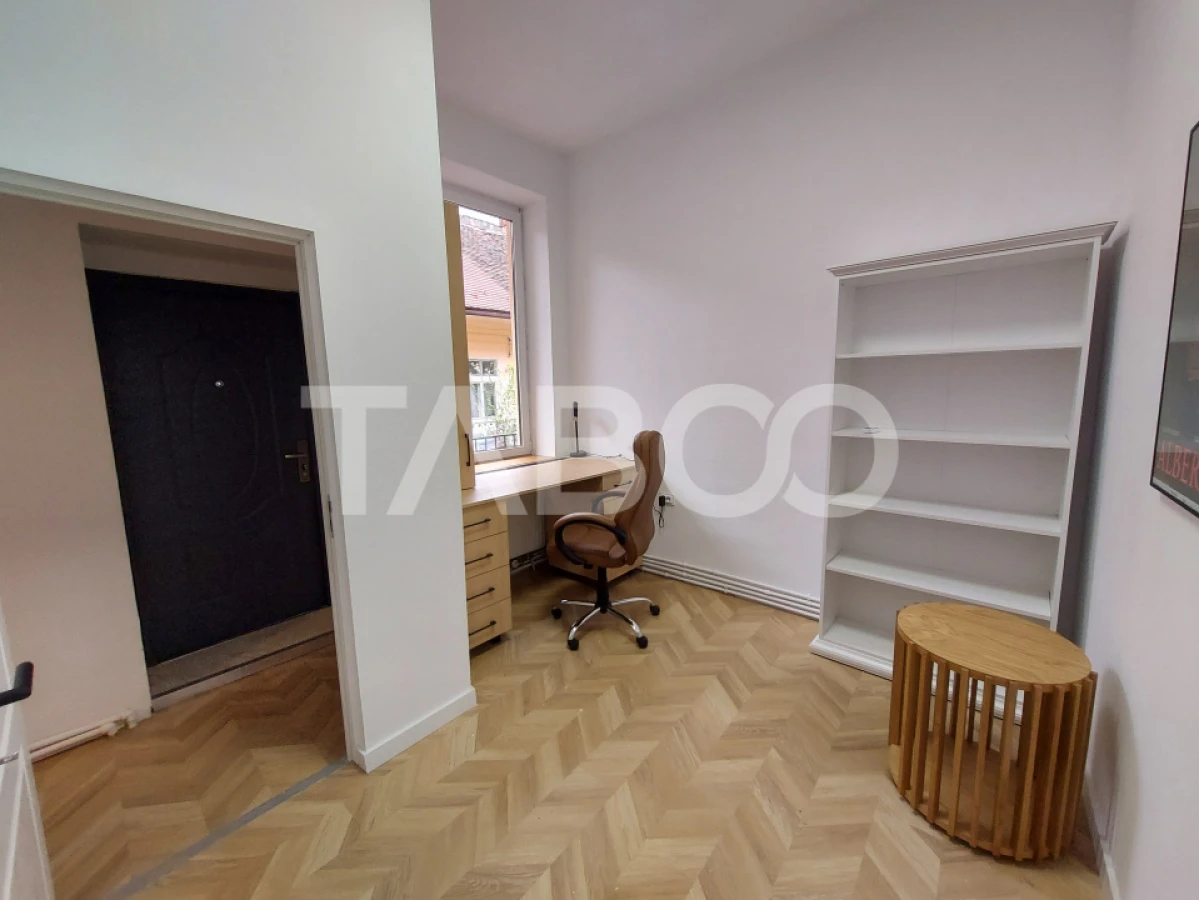 Apartament de vanzare decomandat 68 mpu etaj 1 Orasul de Jos in Sibiu - 4