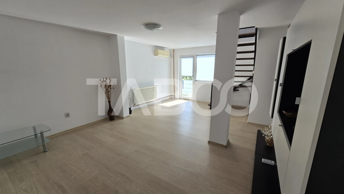 Apartament de vanzare 3 camere decomandate balcon 15mp zona Tilisca - 3