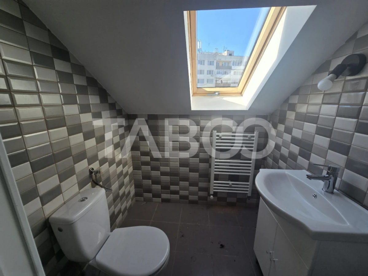 Apartament de vanzare 4 camere 72 mpu 2 bai zona Mihai Viteazu Sibiu - 8