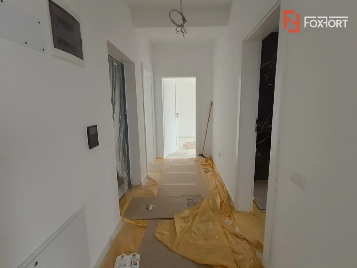 Apartament cu 3 camere de 70 mp, terasa 30 mp in Giroc - 10