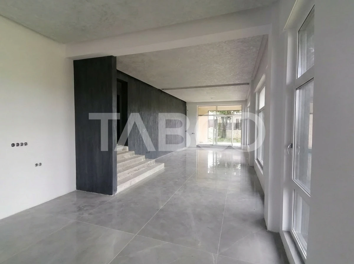 Casa moderna cu 5 camere, piscina si panorama superba, Cisnadie - 3