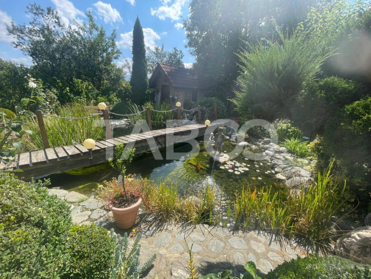 Vila deosebita 453 mp utili si curte 528 mp in Avrig - 7