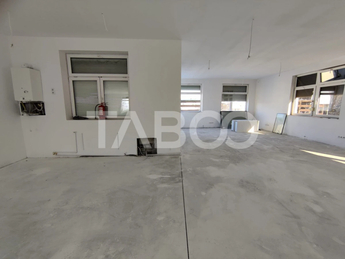 Spatiu comercial de inchiriat strada intens circulata Central Sibiu - 3
