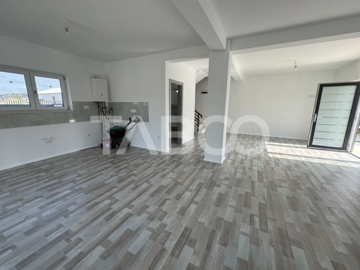 Casa individuala la cheie 4 camere 118 mpu teren 416 mp Cristian Sibiu - 2