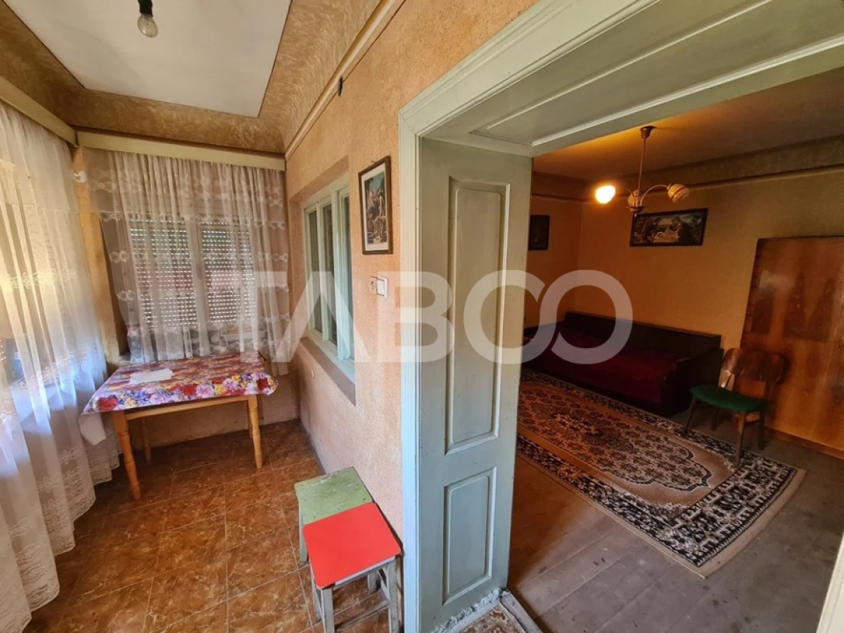 Casa de vanzare in comuna Cut Judetul Alba - 2