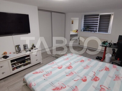 Casa pe 3 nivele cu regim hotelier - un apartament per nivel Strand